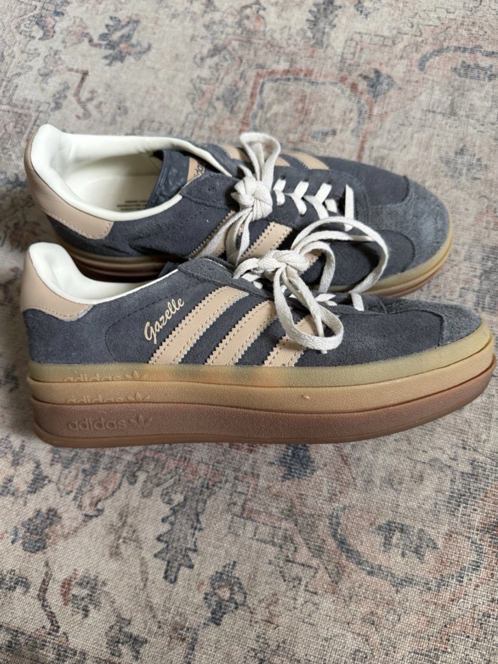 Adidas Gazelle Bold Sneakers Women’s 6 (37)